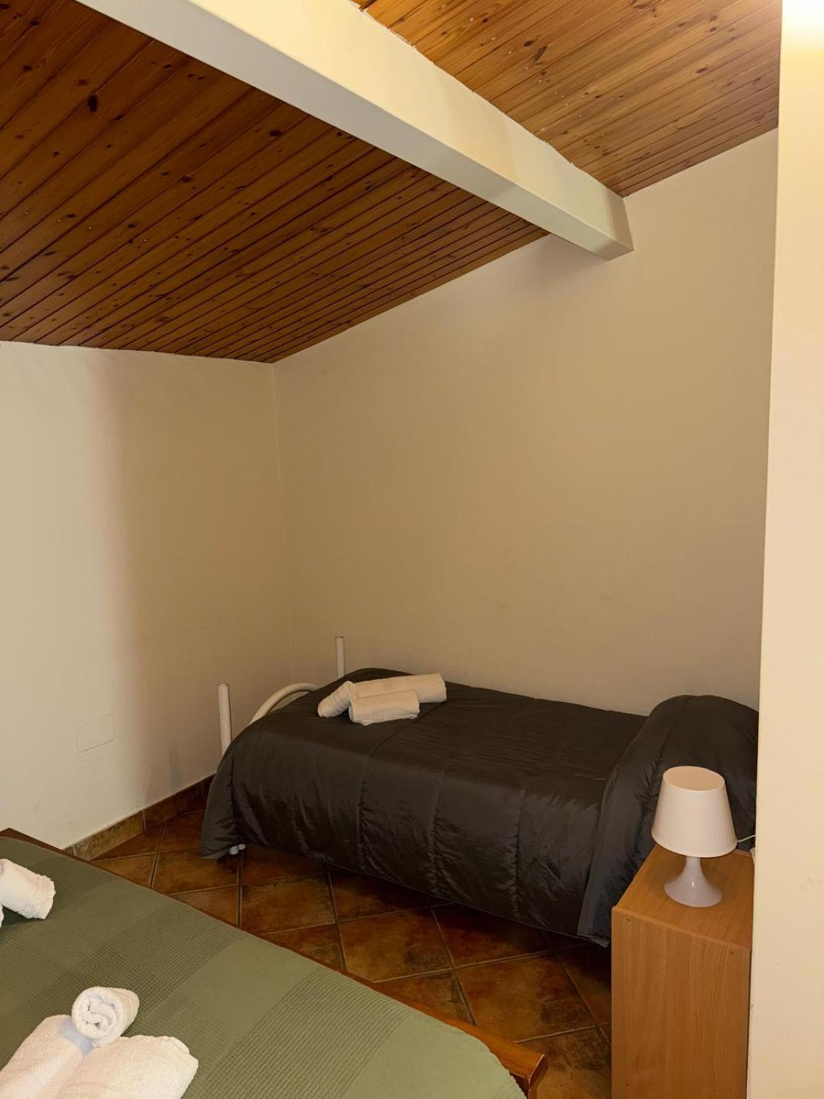 Peri Peri Etna Guest House Montargano Kültér fotó